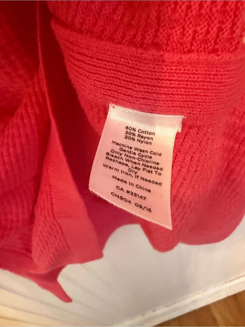 Talbots Crewneck Hot Pink Small Sweater - Picture 5 of 6